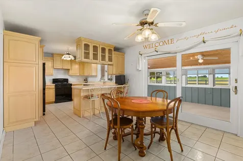 492 North 23rd Road Oglesby IL 61348