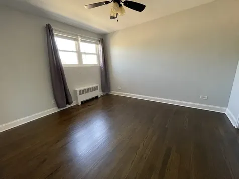 6106 North Damen Avenue Chicago IL 60659