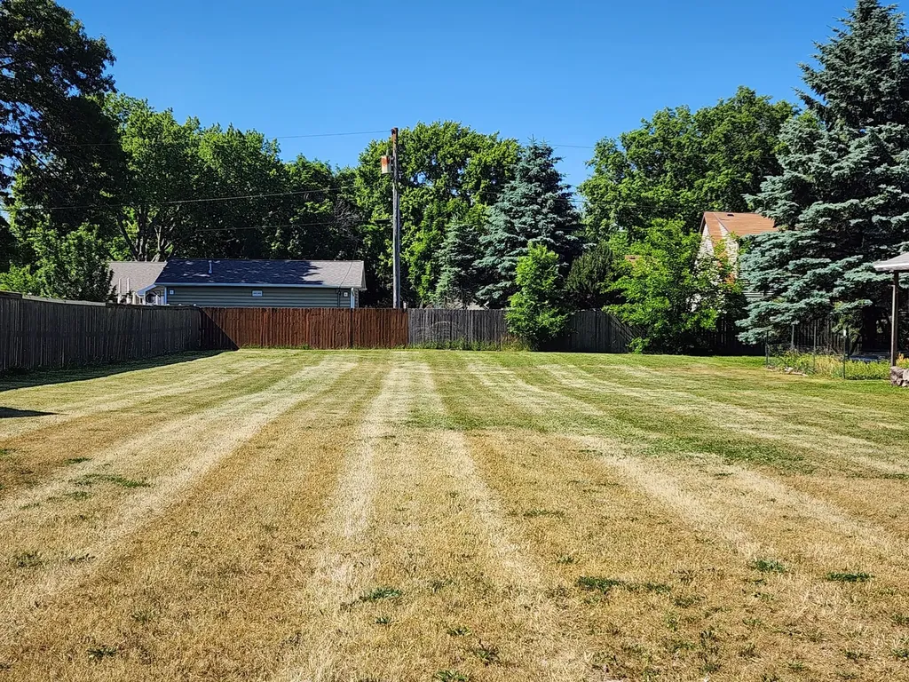 97 West Pine Avenue Cortland IL 60112