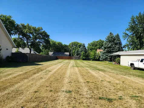 97 West Pine Avenue Cortland IL 60112