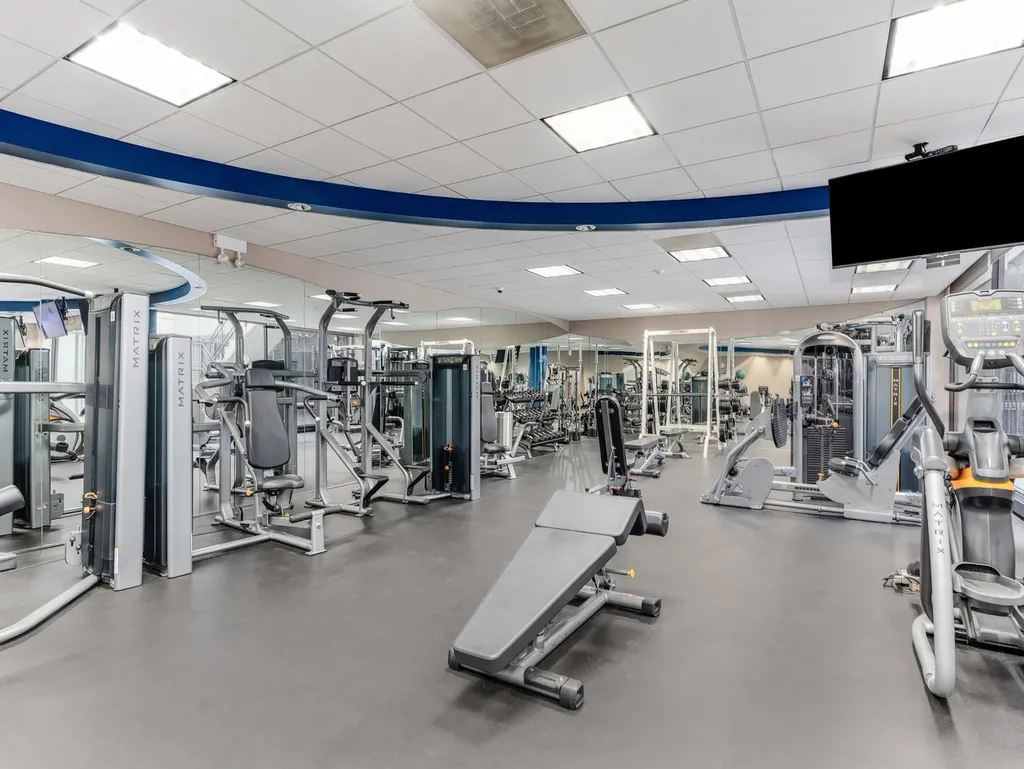 260 East Chestnut Street Chicago IL 60611