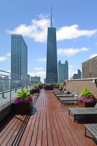260 East Chestnut Street Chicago IL 60611