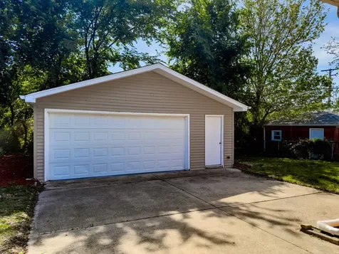 17211 California Avenue Hazel Crest IL 60429