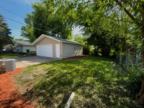17211 California Avenue Hazel Crest IL 60429