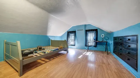 402 South Walnut Avenue Freeport IL 61032