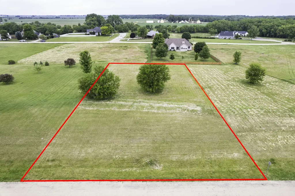 1010 Prairie View Drive Somonauk IL 60552