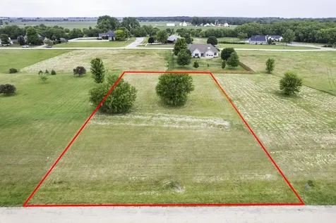 1010 Prairie View Drive Somonauk IL 60552