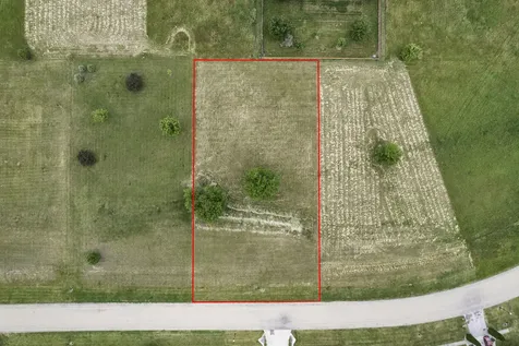 1010 Prairie View Drive Somonauk IL 60552