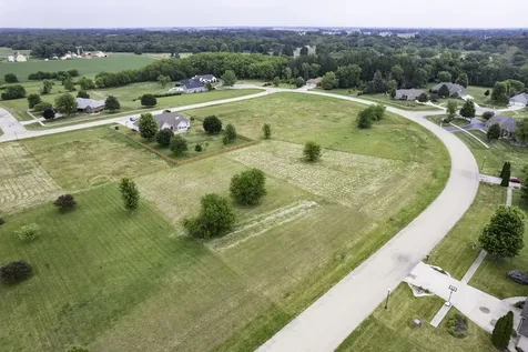 1010 Prairie View Drive Somonauk IL 60552