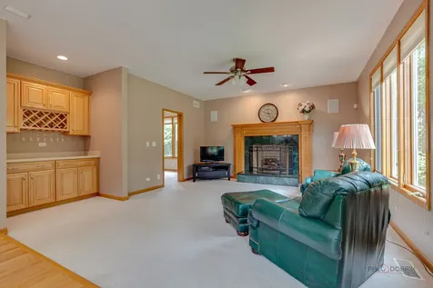 41 Park View Lane Hawthorn Woods IL 60047
