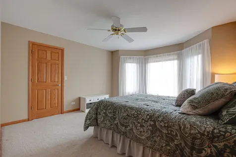 41 Park View Lane Hawthorn Woods IL 60047