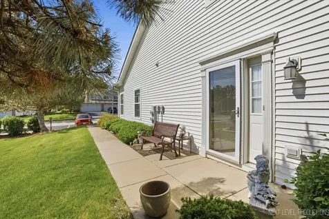 541 Mallard Lane Sugar Grove IL 60554