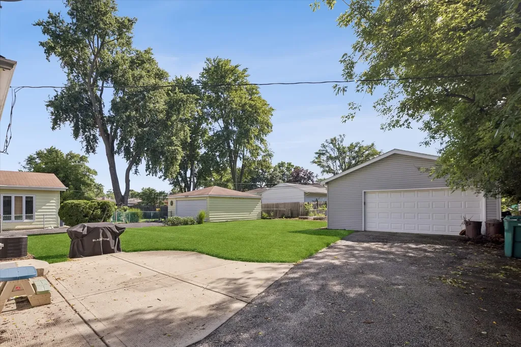 507 North Craig Place Lombard IL 60148