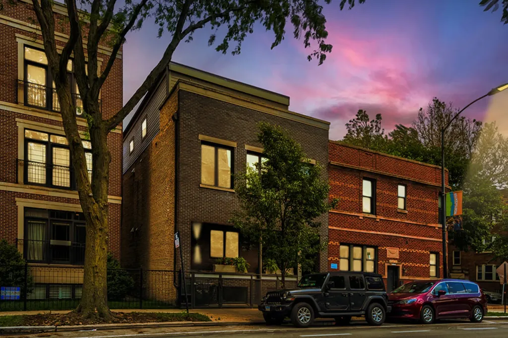 3737 North Damen Avenue Chicago IL 60618