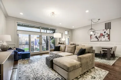 3737 North Damen Avenue Chicago IL 60618