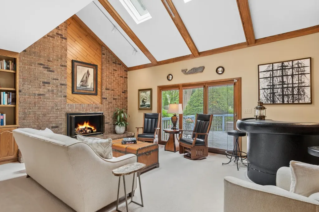 2238 Remington Drive Naperville IL 60565