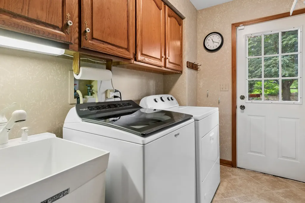 2238 Remington Drive Naperville IL 60565