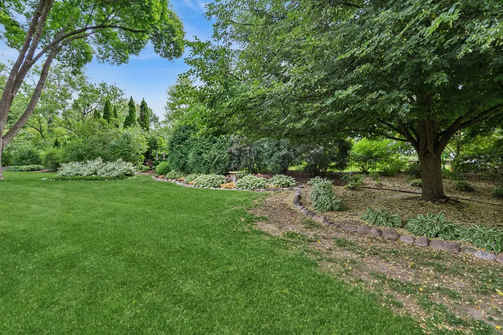 2238 Remington Drive Naperville IL 60565