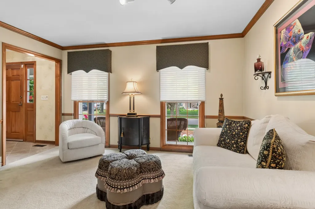 2238 Remington Drive Naperville IL 60565