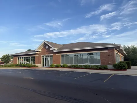 900 South Milwaukee Avenue Vernon Hills IL 60061
