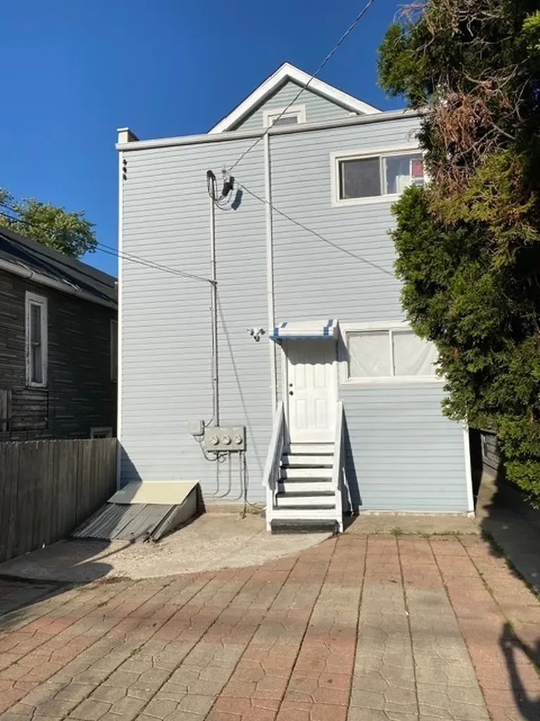 4716 South Loomis Boulevard Chicago IL 60609