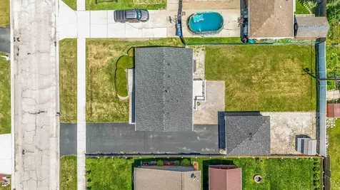7717 West 81st Street Bridgeview IL 60455