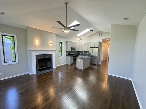 6332 South Ingleside Avenue Chicago IL 60637