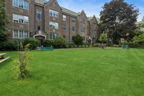 1210 Central Street Evanston IL 60201