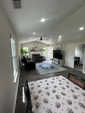 202 East Fabish Drive Buffalo Grove IL 60089