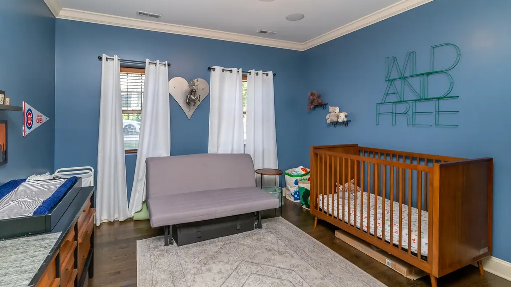 1639 West Granville Avenue Chicago IL 60660