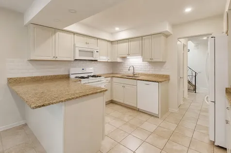 370 Park Avenue Highland Park IL 60035
