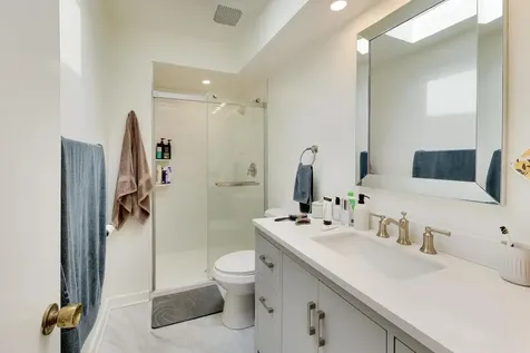 370 Park Avenue Highland Park IL 60035