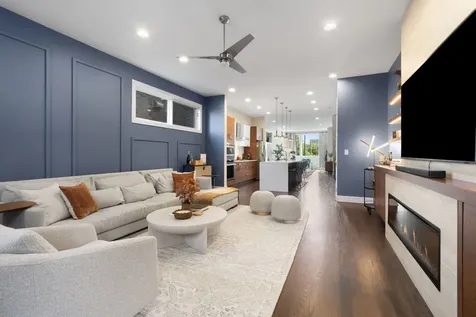 2534 North Linden Place Chicago IL 60647