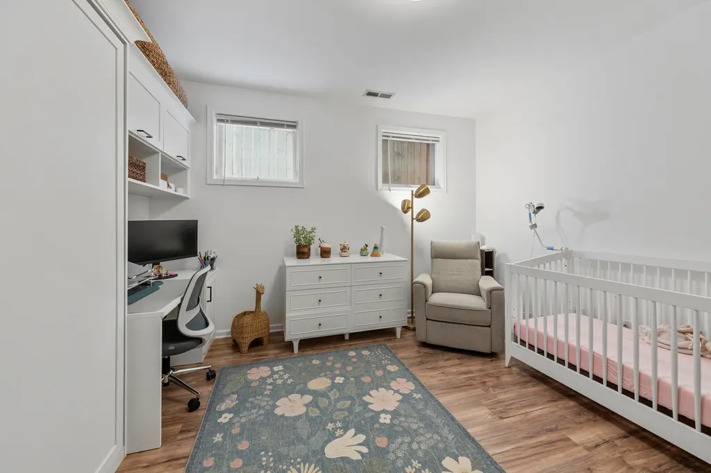2114 West Erie Street Chicago IL 60612