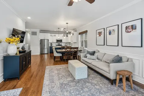2114 West Erie Street Chicago IL 60612