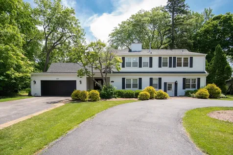 1507 South Garden Street Palatine IL 60067