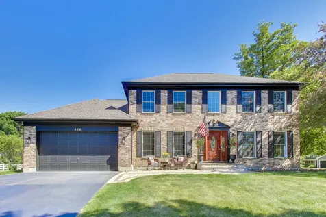 438 West Trail Court Grayslake IL 60030