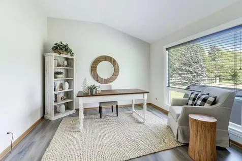 438 West Trail Court Grayslake IL 60030