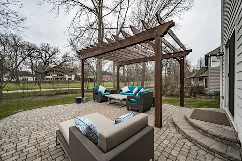 2805 Clara Avenue Aurora IL 60502