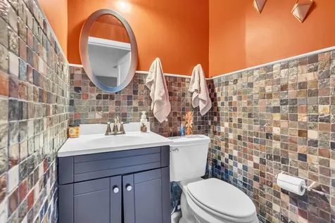 1806 North Park Drive Mount Prospect IL 60056