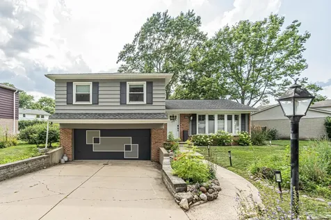 1806 North Park Drive Mount Prospect IL 60056