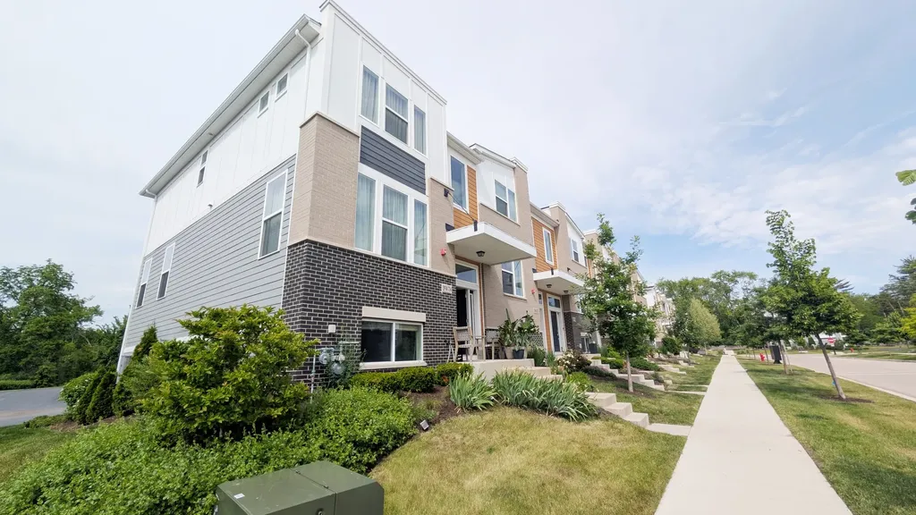 29W734 Cambridge Lot #11.01 Drive Warrenville IL 60555