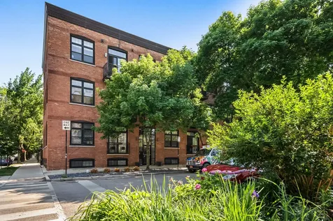1803 West Thomas Street Chicago IL 60622