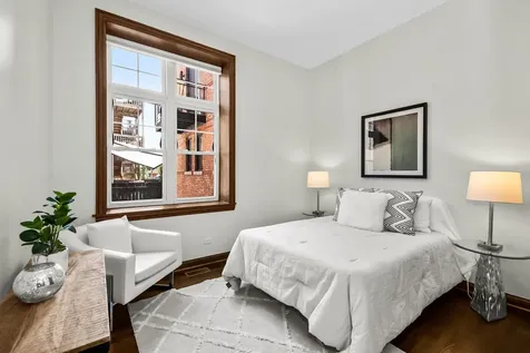 1803 West Thomas Street Chicago IL 60622