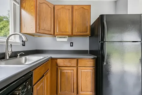 8217 8TH Street W Rock Island IL 61201