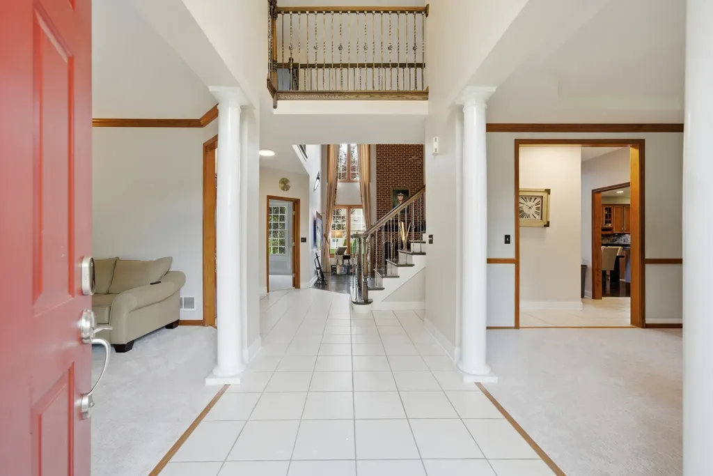 3423 Goldfinch Drive Naperville IL 60564