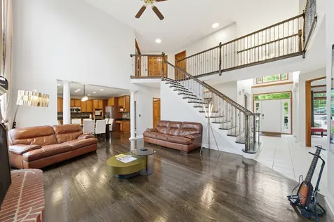 3423 Goldfinch Drive Naperville IL 60564