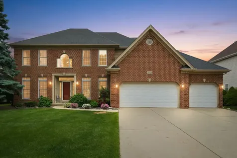 3423 Goldfinch Drive Naperville IL 60564