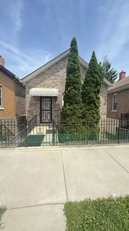 2921 South Throop Street Chicago IL 60608