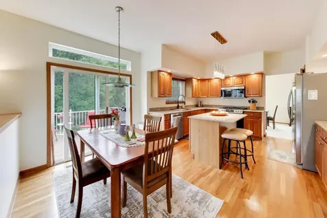 435 Oak Grove Circle Wauconda IL 60084